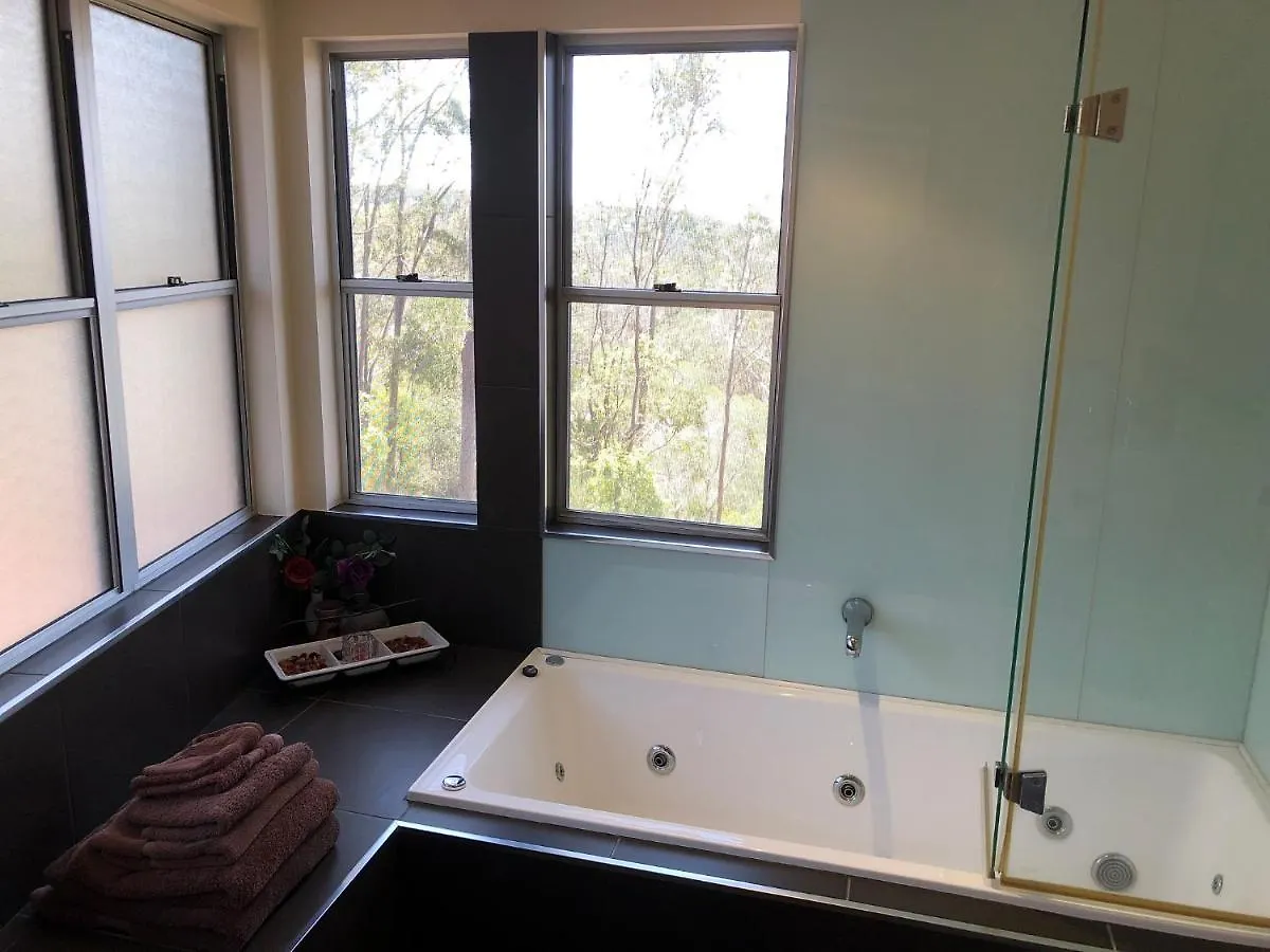Redrock Retreat Bed & Breakfast Kingaroy Australia